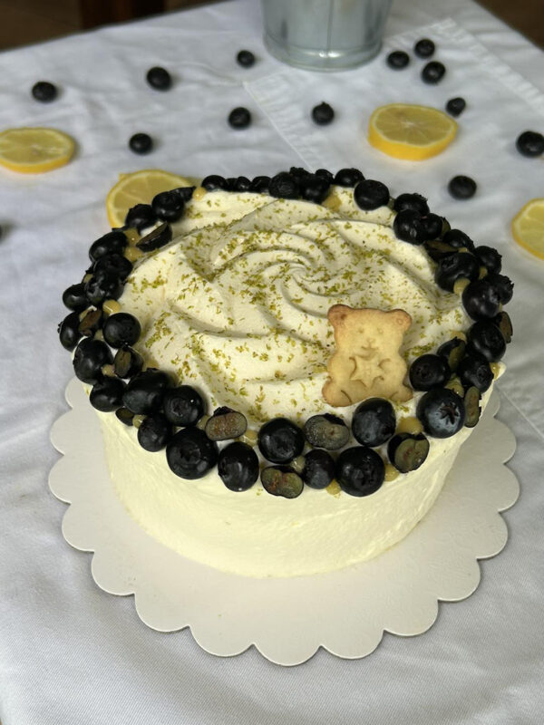 Limón y arándanos